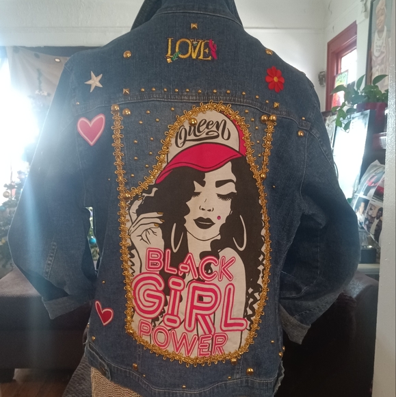 Custom - Picture 2 of 2